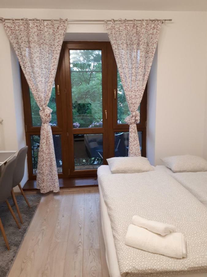 Emily Apartment Кошице Экстерьер фото