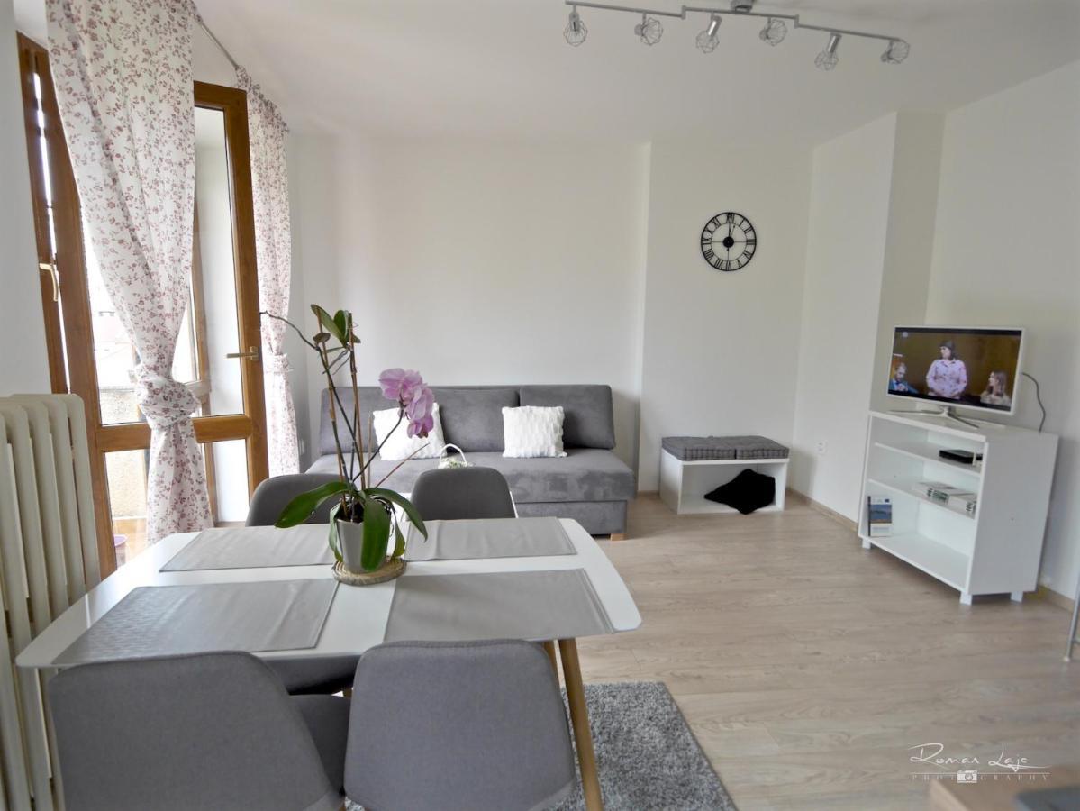 Emily Apartment Кошице Экстерьер фото